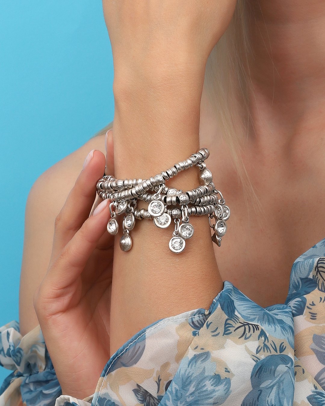 Antique Silver Lined Bracelet with white Crystal Stones
