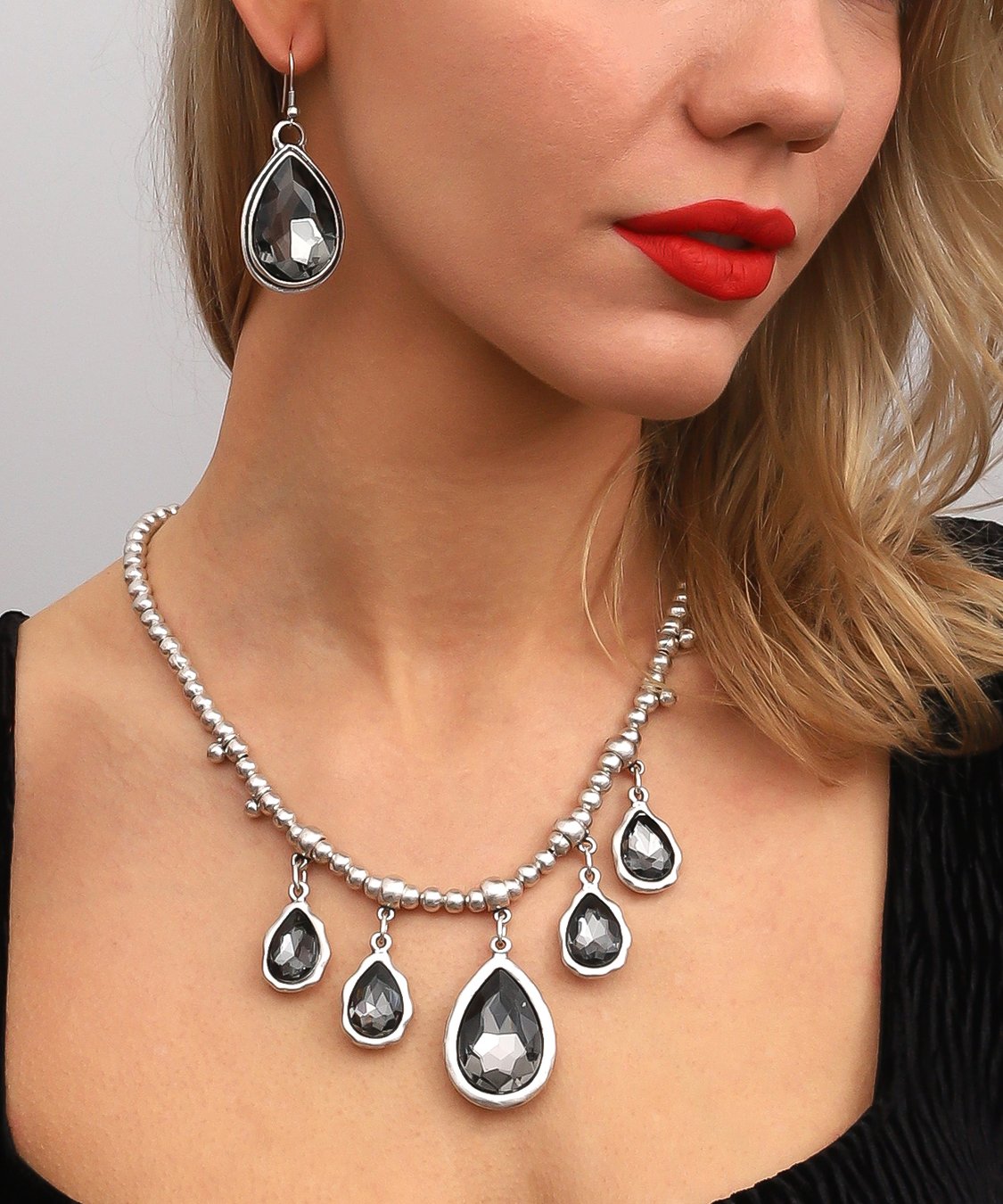 Grey Stone Rain Drops Necklace & Earrings Set